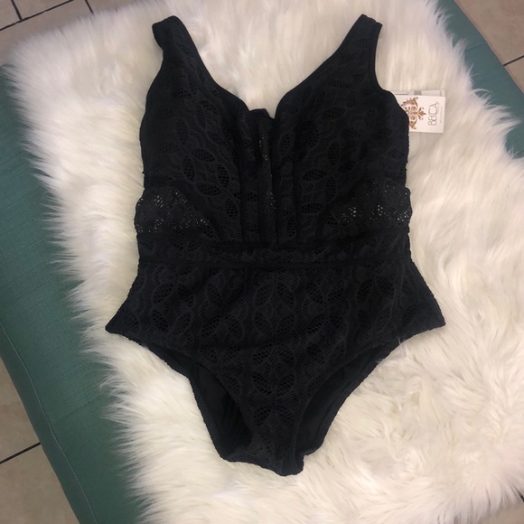 Becca by Rebecca Virtue Color Play Crochet Sz 1X - Picture 4 of 11